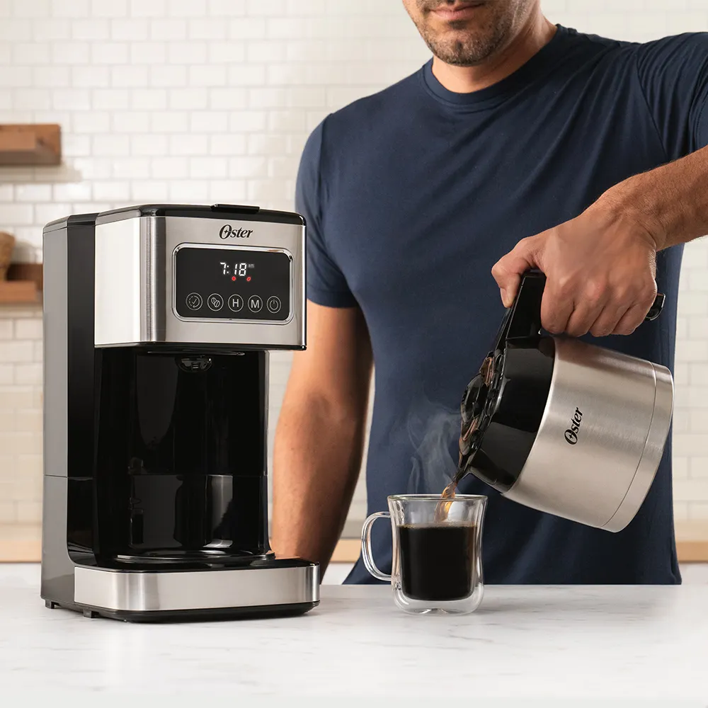 Cafetera Programable de 8 Tazas Pantalla Táctil Negro Acero Inoxidable Oster BVSTDC4404 - Image 8